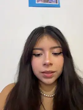 Snapshot of softdoll-_ chatting on 5, 6, 2026 softdoll- online show from 5, 6, 2026