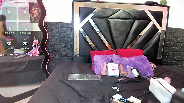 Snapshot of Queen_Jen chatting on 30, 5, 2026 Queen Jen online show from 30, 5, 2026