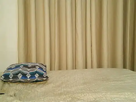 Snapshot of Chocolate_vee chatting on 7, 7, 2026 Chocolate vee online show from 7, 7, 2026