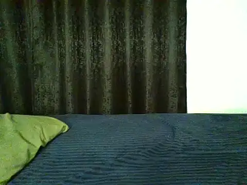 Snapshot of sweetdarling4 chatting on 18, 6, 2026 sweetdarling4 online show from 18, 6, 2026