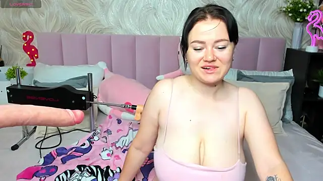 Snapshot of VanillaMilena chatting on 3, 7, 2026 VanillaMilena online show from 3, 7, 2026