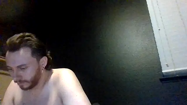Snapshot of Tallhungcloudyyy chatting on 7, 6, 2026 Tallhungcloudyyy online show from 7, 6, 2026