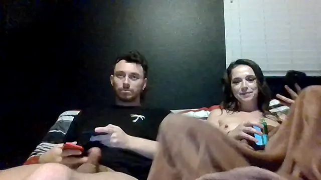 Snapshot of Tallhungcloudyyy chatting on 21, 6, 2026 Tallhungcloudyyy online show from 21, 6, 2026