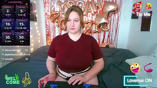 Snapshot of Annita_Alyson chatting on 8, 7, 2026 Annita Alyson online show from 8, 7, 2026