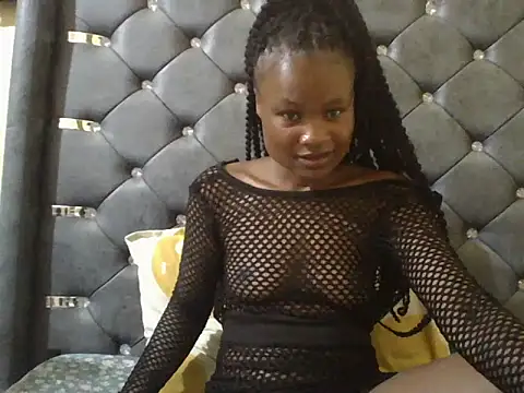 queenivy1 online show from 20, 5, 2026