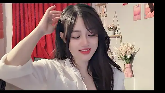 Snapshot of Bee-Cherry chatting on 26, 6, 2026 Bee-Cherry online show from 26, 6, 2026