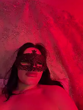 ladeanoir online show from 4, 6, 2026