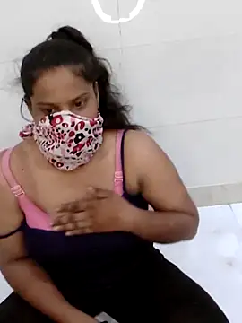Snapshot of horneykumari chatting on 10, 6, 2026 horneykumari online show from 10, 6, 2026
