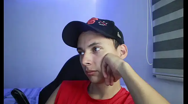 Snapshot of archi_love chatting on 11, 3, 2025 archi love online show from 11, 3, 2025