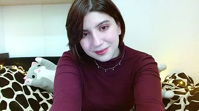 Snapshot of Oriana_secret chatting on 2, 6, 2026 Oriana secret online show from 2, 6, 2026