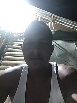 Snapshot of luis391986 chatting on 19, 5, 2026 luis391986 online show from 19, 5, 2026
