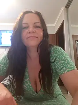 Snapshot of Meri_a chatting on 9, 6, 2026 Meri a online show from 9, 6, 2026