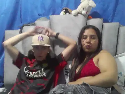 Snapshot of Amber_rose17 chatting on 13, 6, 2026 Amber rose17 online show from 13, 6, 2026