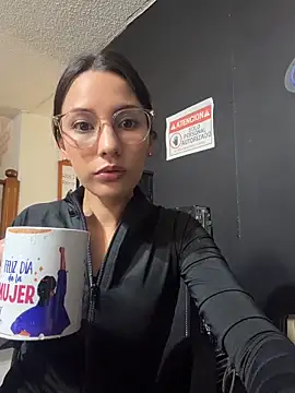 Snapshot of SaraSeduce7 chatting on 6, 6, 2026 SaraSeduce7 online show from 6, 6, 2026