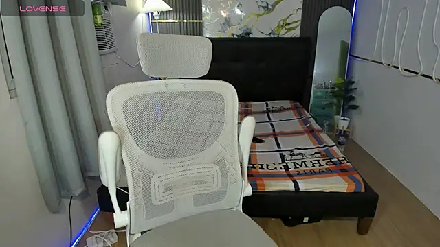 Snapshot of Alexa_therealhorsecock chatting on 1, 7, 2026 Alexa therealhorsecock online show from 1, 7, 2026