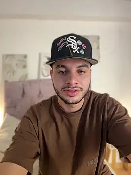 Snapshot of Amadeo_Wild_ chatting on 23, 5, 2026 Amadeo Wild online show from 23, 5, 2026