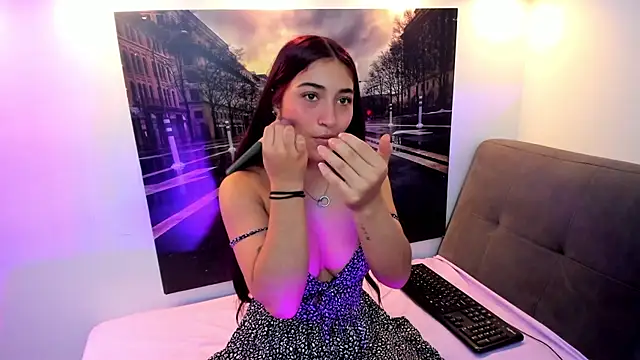 Snapshot of Nina-Mars chatting on 28, 5, 2026 Nina-Mars online show from 28, 5, 2026