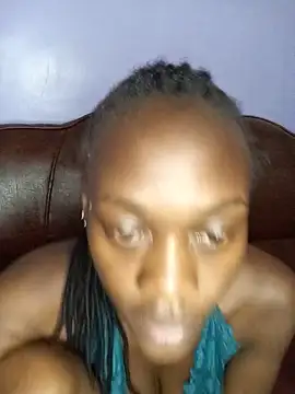 Snapshot of Paulahaze chatting on 7, 6, 2026 Paulahaze online show from 7, 6, 2026