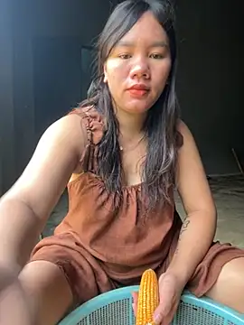 Snapshot of Suki-love chatting on 4, 7, 2026 Suki-love online show from 4, 7, 2026