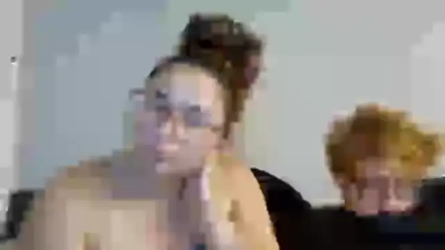 Snapshot of Midnight_Riott chatting on 30, 5, 2026 Midnight Riott online show from 30, 5, 2026