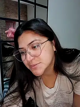 Snapshot of morena95_ chatting on 27, 5, 2026 morena95 online show from 27, 5, 2026