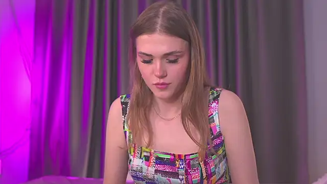 Snapshot of Ellizabethh chatting on 23, 5, 2026 Ellizabethh online show from 23, 5, 2026