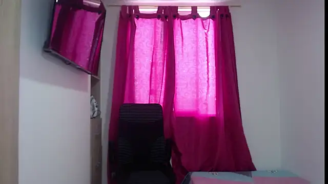 Snapshot of Valeria_Santos_ chatting on 29, 6, 2026 Valeria Santos online show from 29, 6, 2026