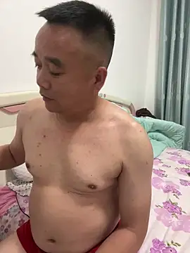 MRhuang007 online show from 8, 6, 2026