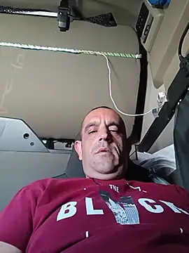 Snapshot of mixa1112 chatting on 5, 7, 2026 mixa1112 online show from 5, 7, 2026