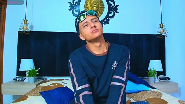 Snapshot of Thiago_Nova chatting on 3, 6, 2026 Thiago Nova online show from 3, 6, 2026