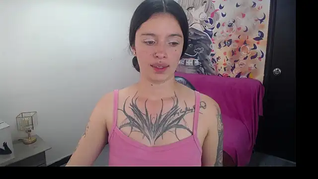 Snapshot of Lucia_evans22 chatting on 17, 6, 2026 Lucia evans22 online show from 17, 6, 2026