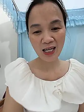 Snapshot of Lye_lovely chatting on 11, 6, 2026 Lye lovely online show from 11, 6, 2026