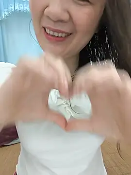 Snapshot of Lye_lovely chatting on 26, 6, 2026 Lye lovely online show from 26, 6, 2026
