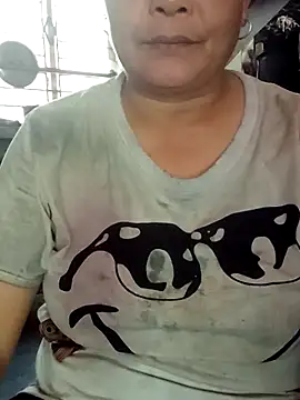Snapshot of Bong_sexy chatting on 7, 6, 2026 Bong sexy online show from 7, 6, 2026