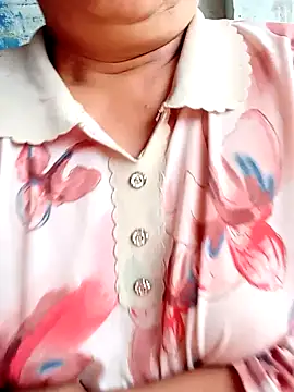 Snapshot of Bong_sexy chatting on 30, 6, 2026 Bong sexy online show from 30, 6, 2026