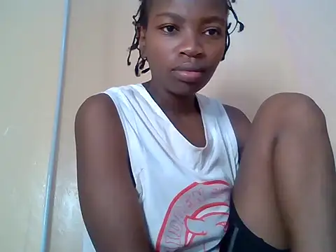 aliana082169 online show from 13, 7, 2026