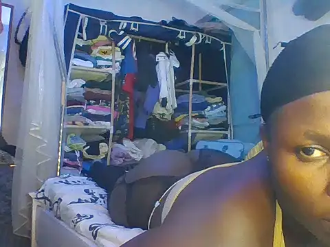 Snapshot of Chocolatesmiles chatting on 1, 6, 2026 Chocolatesmiles online show from 1, 6, 2026