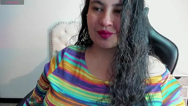 Snapshot of JadeBellee chatting on 30, 5, 2026 JadeBellee online show from 30, 5, 2026