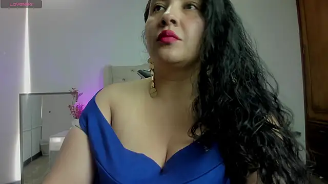 Snapshot of JadeBellee chatting on 29, 6, 2026 JadeBellee online show from 29, 6, 2026
