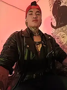 Snapshot of AlecBanne_ chatting on 5, 7, 2026 AlecBanne online show from 5, 7, 2026