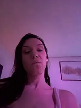 Snapshot of cynGoddess chatting on 22, 5, 2026 cynGoddess online show from 22, 5, 2026