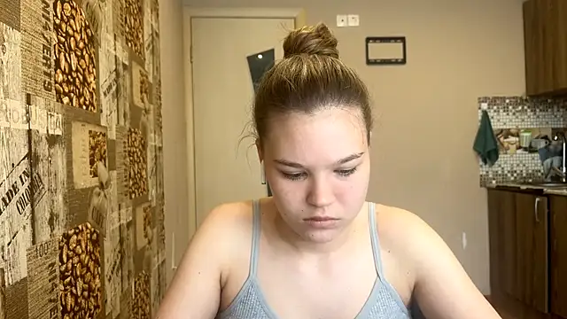 Snapshot of HellyRay chatting on 2, 6, 2026 HellyRay online show from 2, 6, 2026