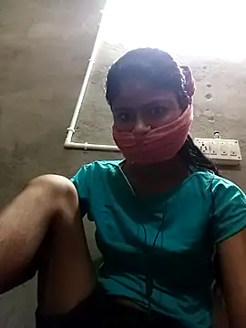Snapshot of Tiyaasa chatting on 24, 5, 2026 Tiyaasa online show from 24, 5, 2026