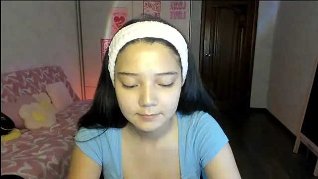 Snapshot of milana_marttt chatting on 13, 7, 2026 milana marttt online show from 13, 7, 2026