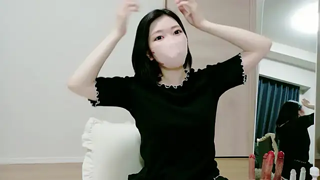 Snapshot of ririmuchan_v chatting on 11, 6, 2026 ririmuchan v online show from 11, 6, 2026