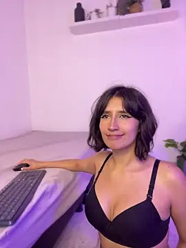 Snapshot of Frrancesca_ chatting on 12, 6, 2026 Frrancesca online show from 12, 6, 2026