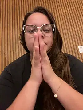 Snapshot of Laryssinha_69 chatting on 4, 7, 2026 Laryssinha 69 online show from 4, 7, 2026