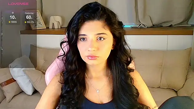 Snapshot of Rose_Desiree chatting on 23, 6, 2026 Rose Desiree online show from 23, 6, 2026