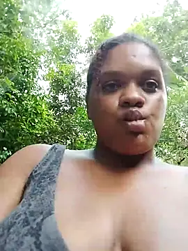 Snapshot of Aliixx09 chatting on 25, 5, 2026 Aliixx09 online show from 25, 5, 2026