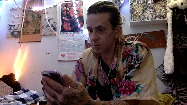Snapshot of VanillaSnowcones chatting on 9, 6, 2026 VanillaSnowcones online show from 9, 6, 2026